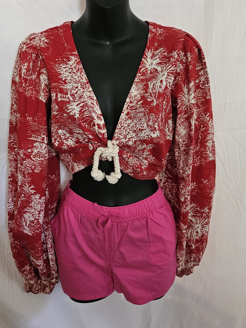 Olivaceous Red Printed Rope-Tie Cropped Blouse